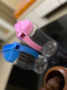 PLASTIC OIL DISPENSERS