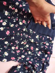 Floral Cinched Waist Top 😍
