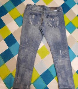 Retro Distressed Women Jeans