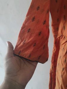 Avaasa Kurti