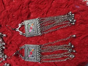 Choker With Earings