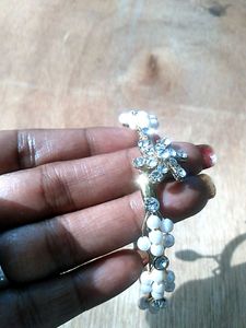 Pearl & Rhinestone Floral Bracelet