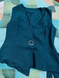 Women Green Sleeveless Waist Coat Style Top