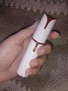 Face And Eyebrows Trimmer