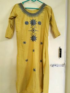 Kurti. Yellow 💛