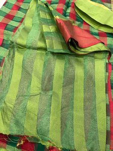 Check's Pattern Saree For Women