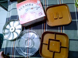 Combo Of Small Plastic Containers