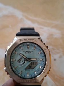 Casio G-Shock GBM-2100A-1A2DR Bluetooth Analog-Dig