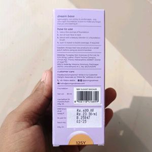 SOFT BLEND WEIGHTLESS FOUNDATION