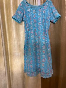 Blue Kurta Set With Floral Embroidery