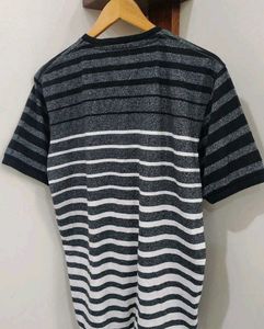 Striped Tshirt With Henley Neck - XXL