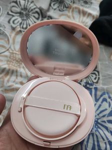 Milk Touch Cushion Foundation Shade 33c