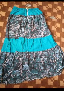 Fashionable Skirt Pack Of 2