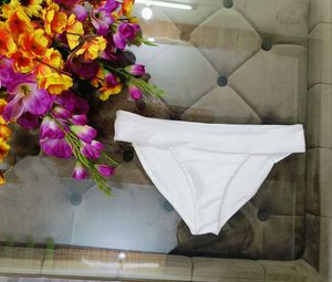 🇱🇷 Imported Stuff White Bottom Wear