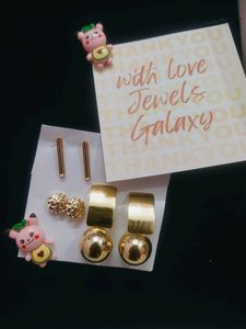 Gold Pleated Earrings Combo  👀