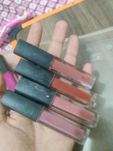 8 Matte Lipstick