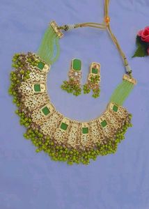 Green Kundan Necklace Set