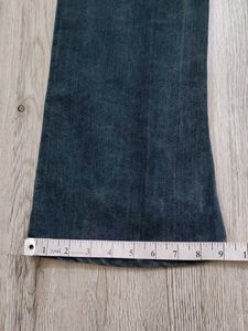 Ma1210 Sabrin bootcut jeans waist 24 inches