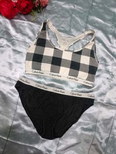 Calvin Klein Lingerie Set