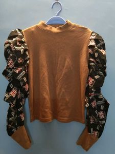 brown puffy sleeves top