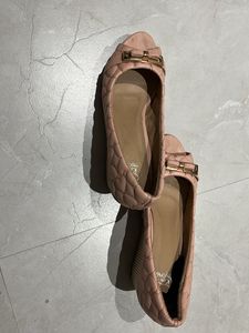Pink Wedges
