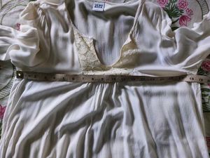 Off White Vero Moda Top