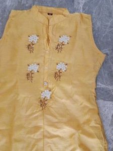 Elegant Yellow Kurta Set