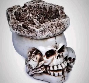 Skull Ashtray
