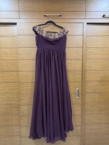 Elegant Off-Shoulder Embroidered Dress