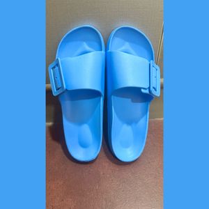 NEW KOOK N KEECH BLUE RUBBER SLIDES