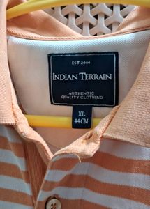 T Shirt 44 Or Xl Size