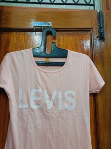 Levi's Graphic Tee And Mens Wear Combo