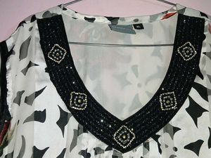 &#34;Elegant Floral Printed Tunic Dress with Beaded &#34;