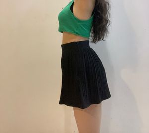 H&amp;M Crop Top