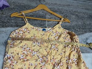 Yellow Top