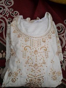 Beautiful New Heavy Kurti Set