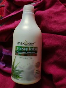 Max Glow Cheanser