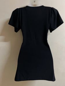 Korean Style One Piece With Bow On Waist🖤