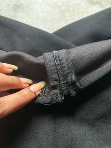 Chic Black Long Sleeve Top