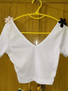 White V Neck Crop Top