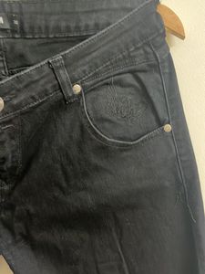 UMM Jeans In Size 32