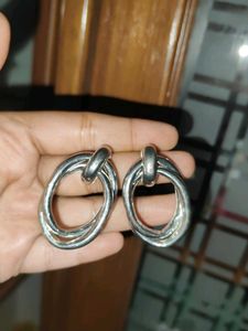 Silver Oval Knot Earrings