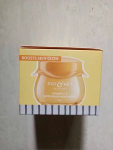 Dot &amp; Key Vitamin C+E Super Bright Moisturizer