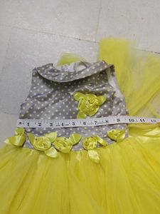 Yellow Frauk