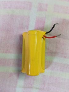 12 Volt Ka Battery Hai