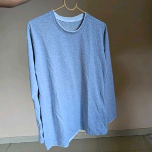 Light Grey Tshirt With No Any Damage Or Usage Mark