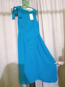 Chic Blue Midi Dress