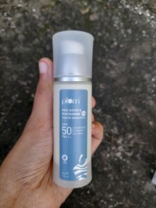 Plum Rice Water &amp; 2%Niacinamide Sunscreen 30g