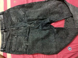 Women&#39;s Charcoal color Jeans