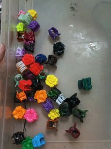 Huge Lot of Hair Claw Clips